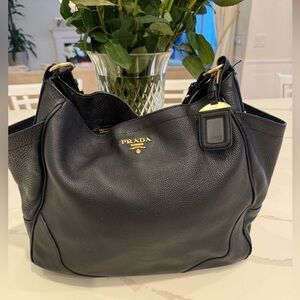 PRADA Authentic Black Leather Shoulder Bag - Elegant Everyday Carry